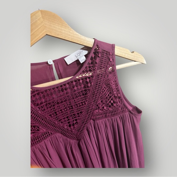 LOFT XS Burgundy Lace Yoke Shift Mini Dress Sleeveless Flowy Boho Lined EUC - Picture 4 of 4